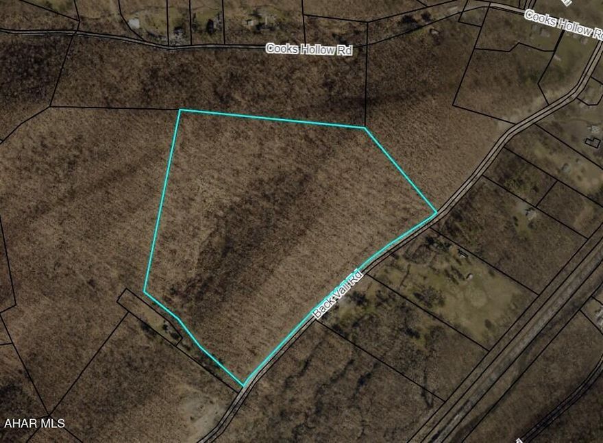 42.15 acres of mostly wooded, rolling land just on the outskirts of Tyrone. Great for home site or recreational use. Access driveway leads to the center of the property. Property is assessed under Clean & Green