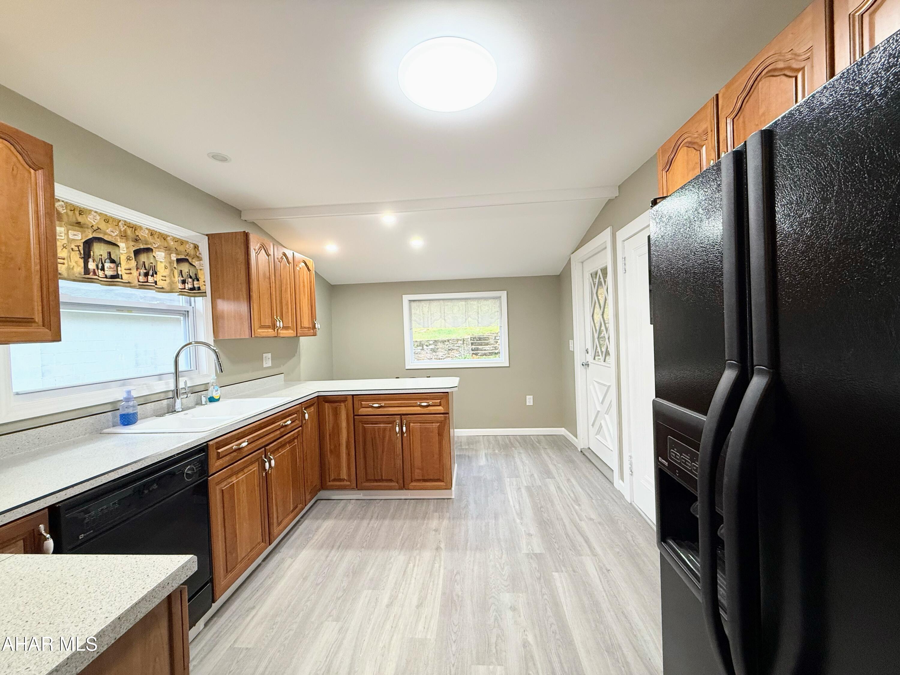 Lakemont - Residential