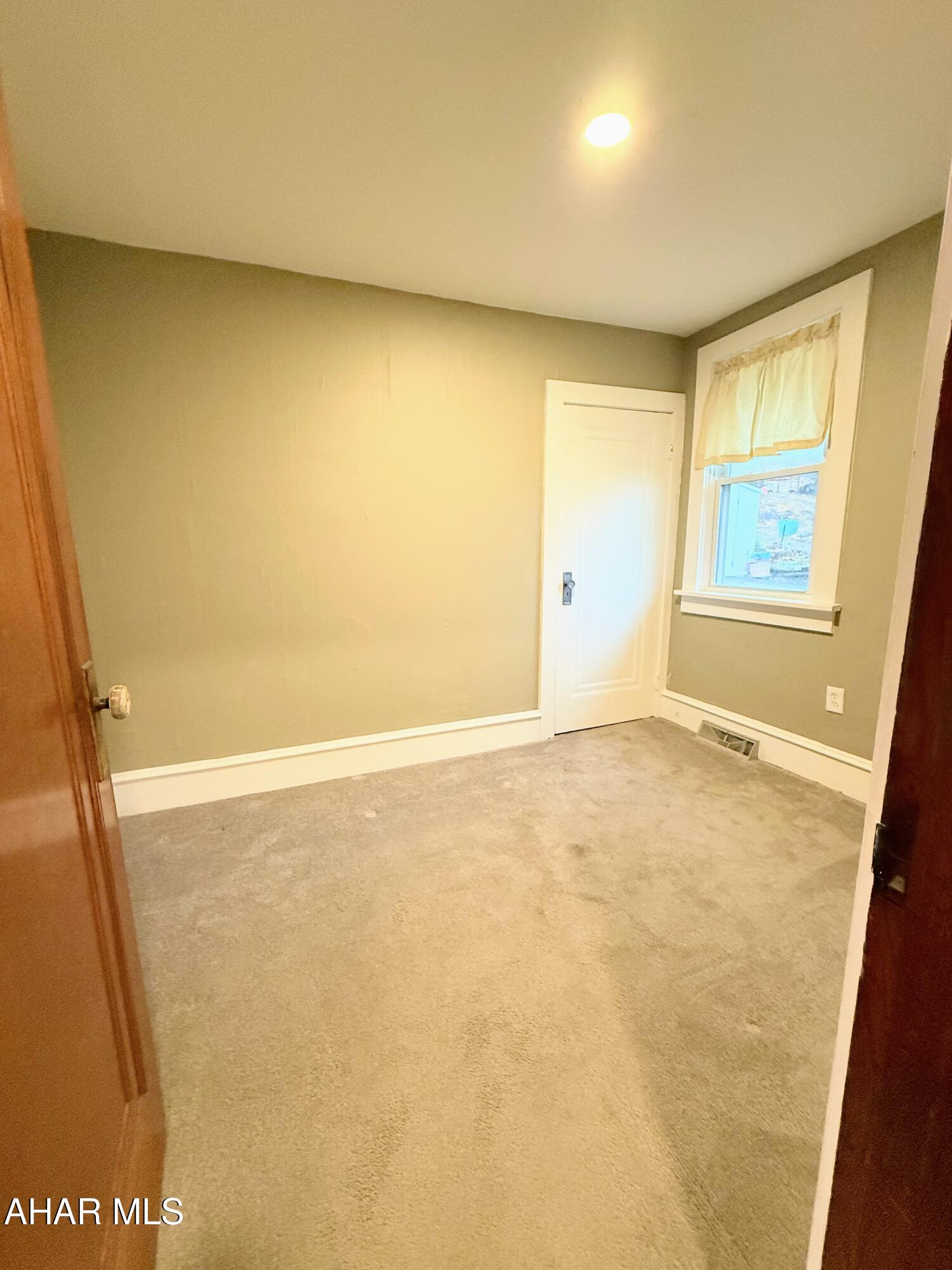 Lakemont - Residential