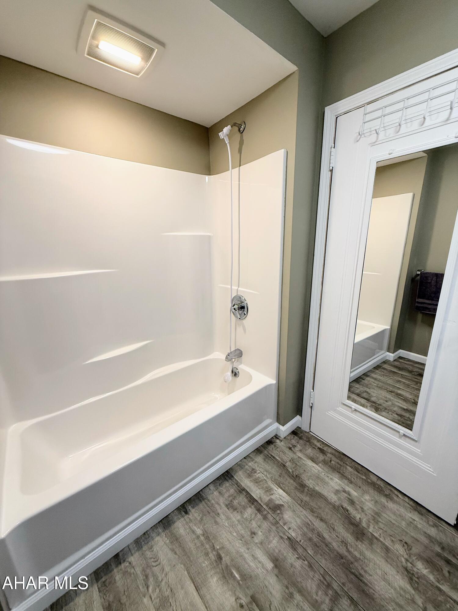 Lakemont - Residential