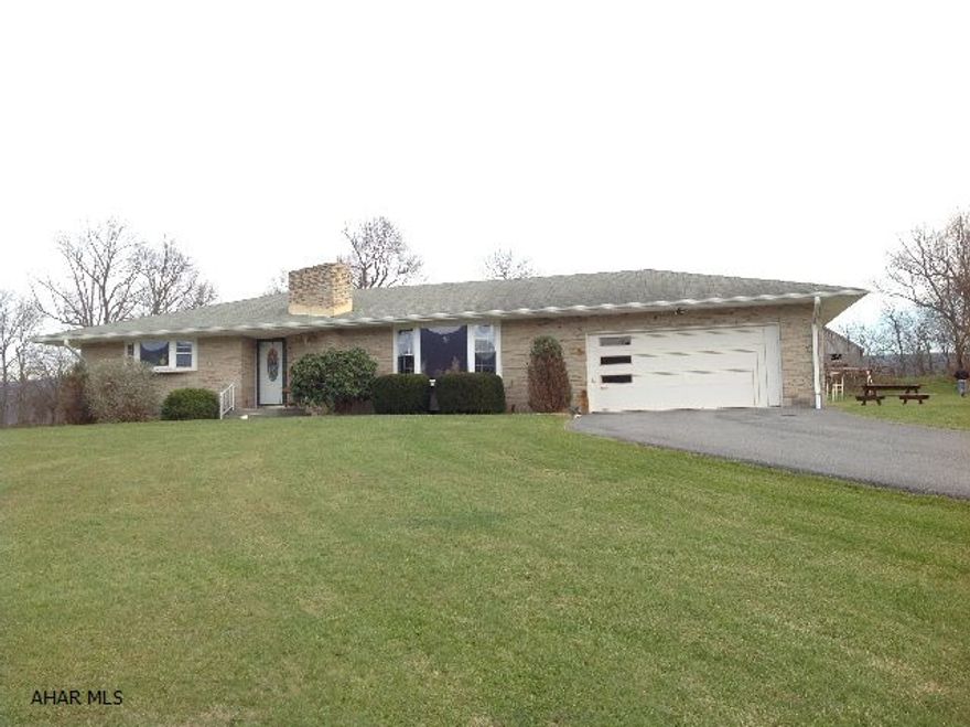 Move in ready!!   Beautiful custom ranch home on 3.51 acres. Original Hardwood flooring, large living room with beautiful views of the mountain, above ground pool, 2 car attached garage with storage and a barn that will accommodate 2 horses and a pasture.  Great location within 15 minutes to Bedford for Cumberland!!  Special Financing Incentives available on this property from SIRVA'S preferred lender. SIRVA'S Mortgage is offering NO UPFRONT FEES and is waiving appraisal and application fee and is offering $1000 ON-TIME CLOSING GUARANTEE--additional security to the buyer and A QUICK VERIFIED PRE-APPROVAL!!!