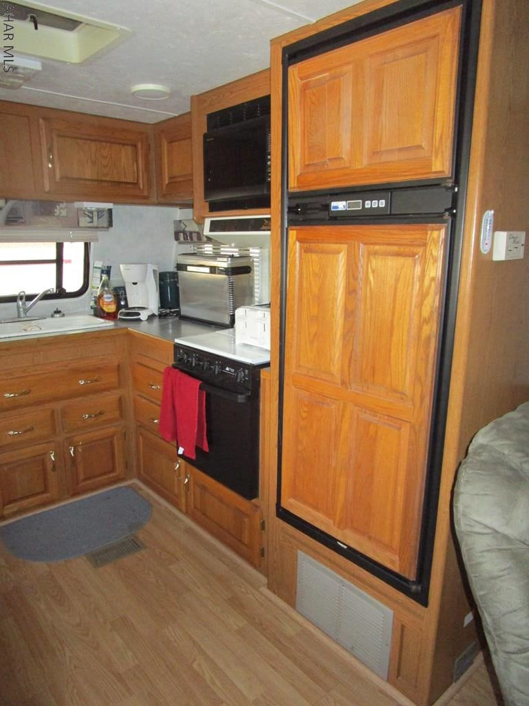 Glendale Yearound - Residential