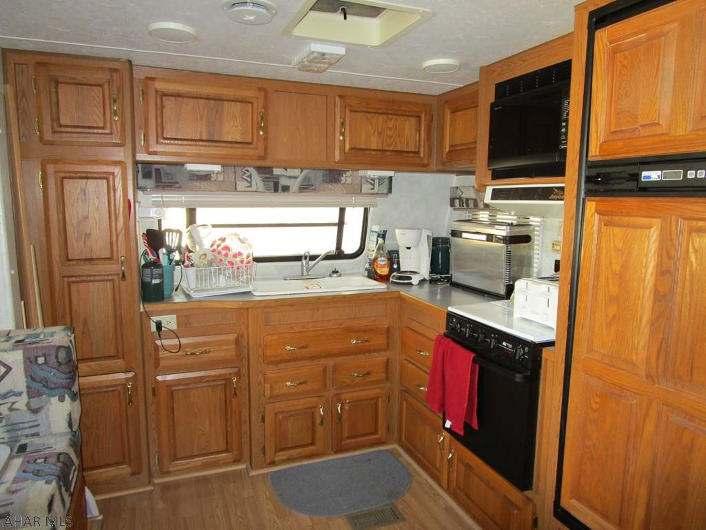 Glendale Yearound - Residential