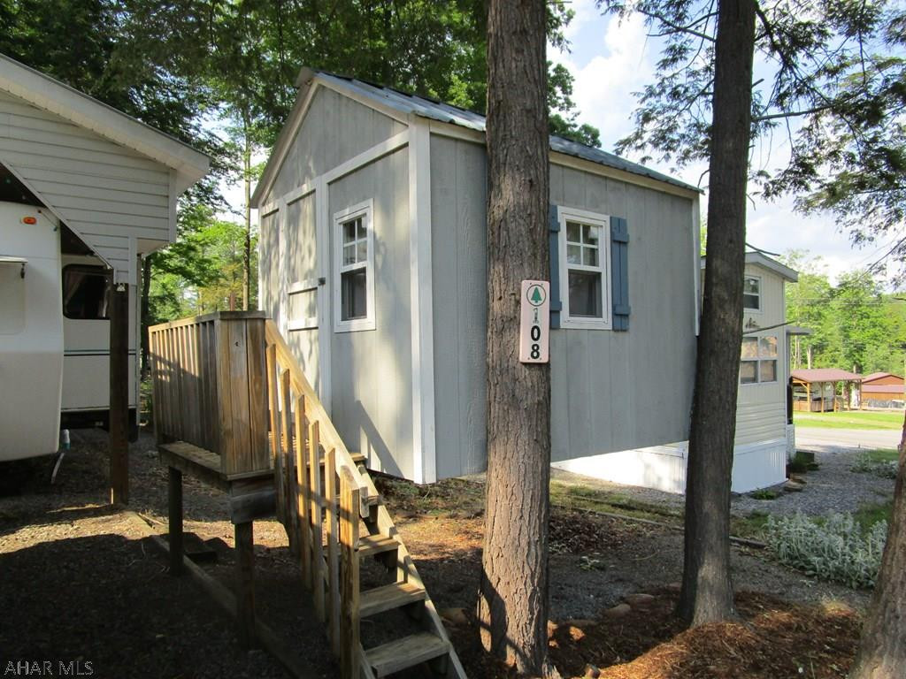 Glendale Yearound - Residential