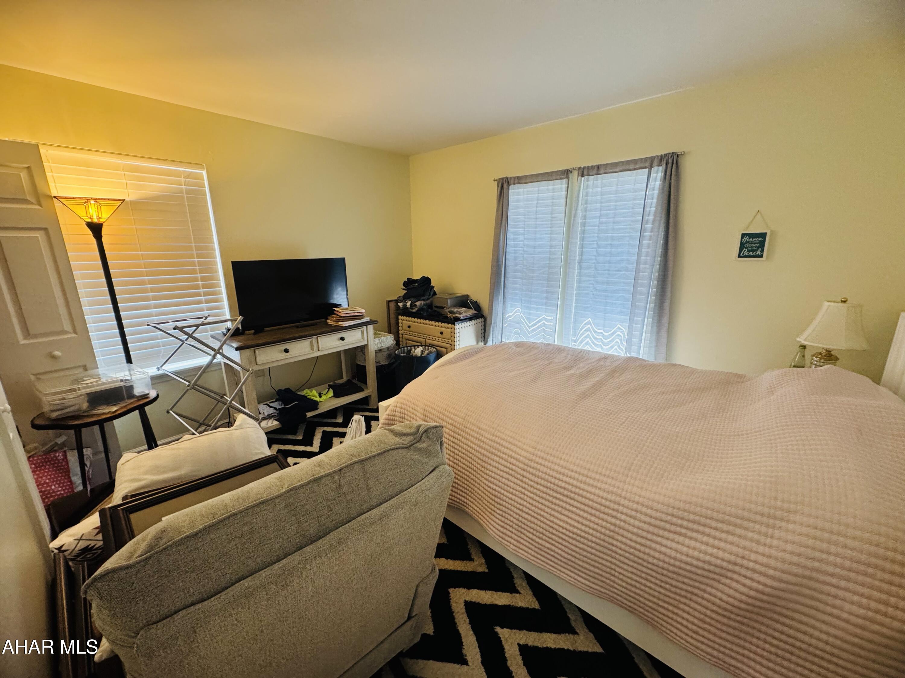 Holiday Hills - Residential