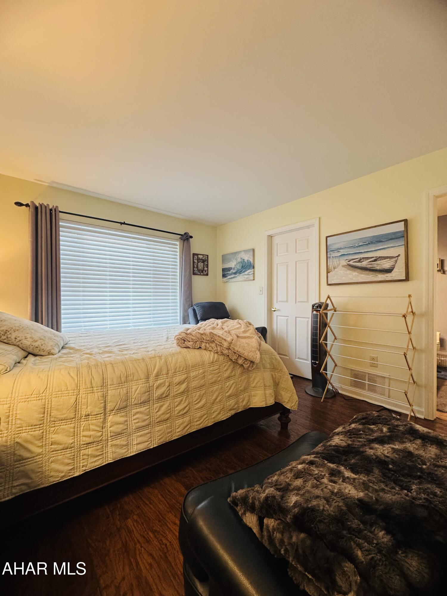 Holiday Hills - Residential