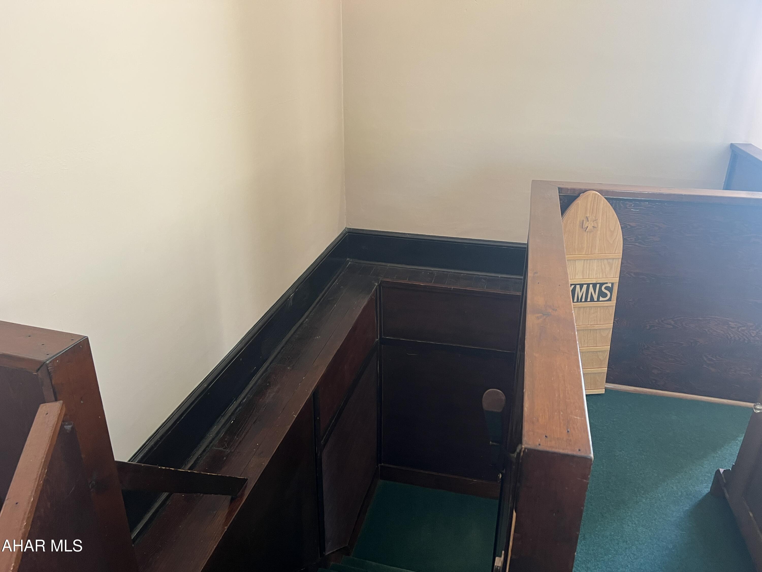 Canoe Creek - Commercial Sale