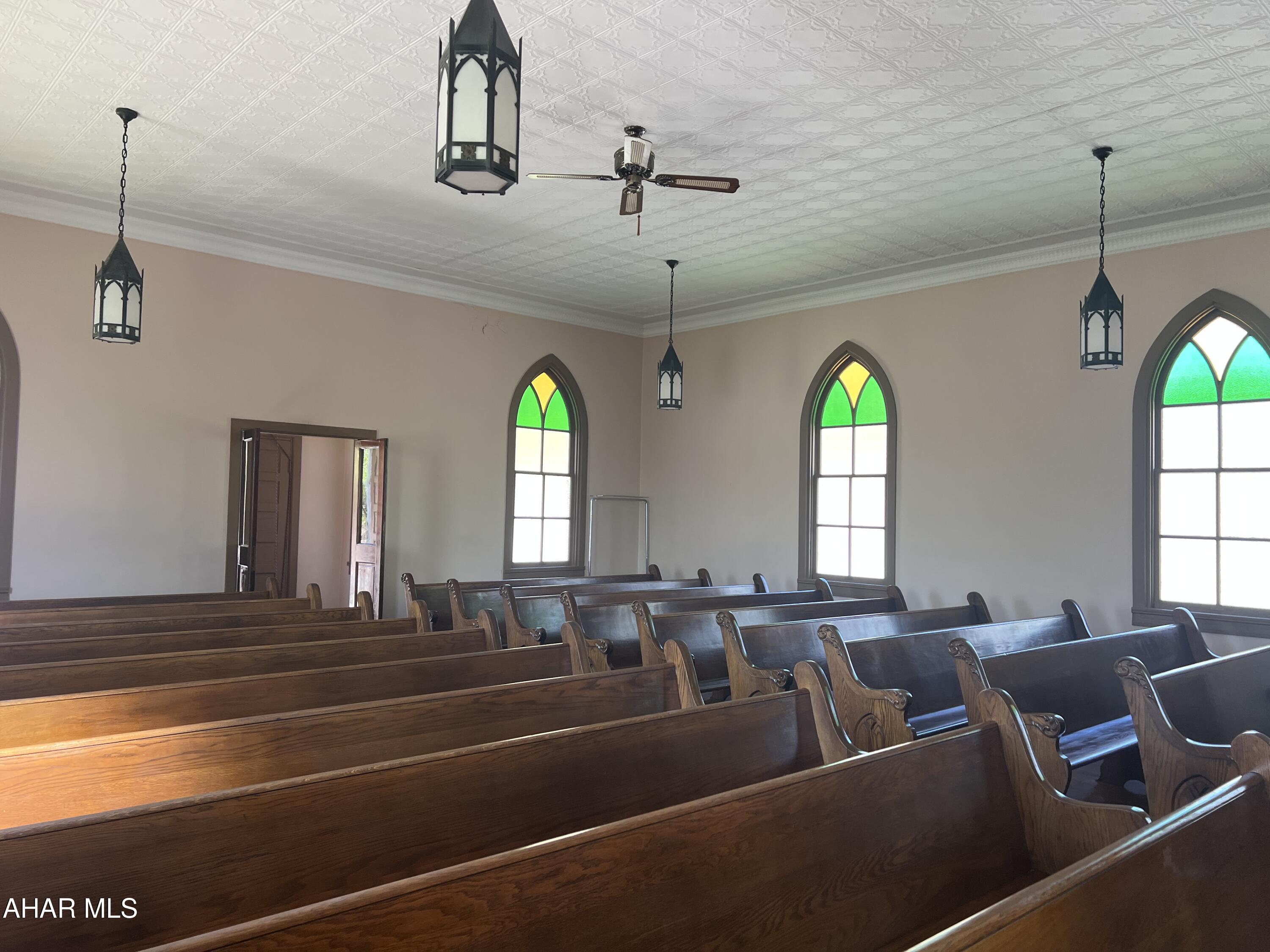 Canoe Creek - Commercial Sale