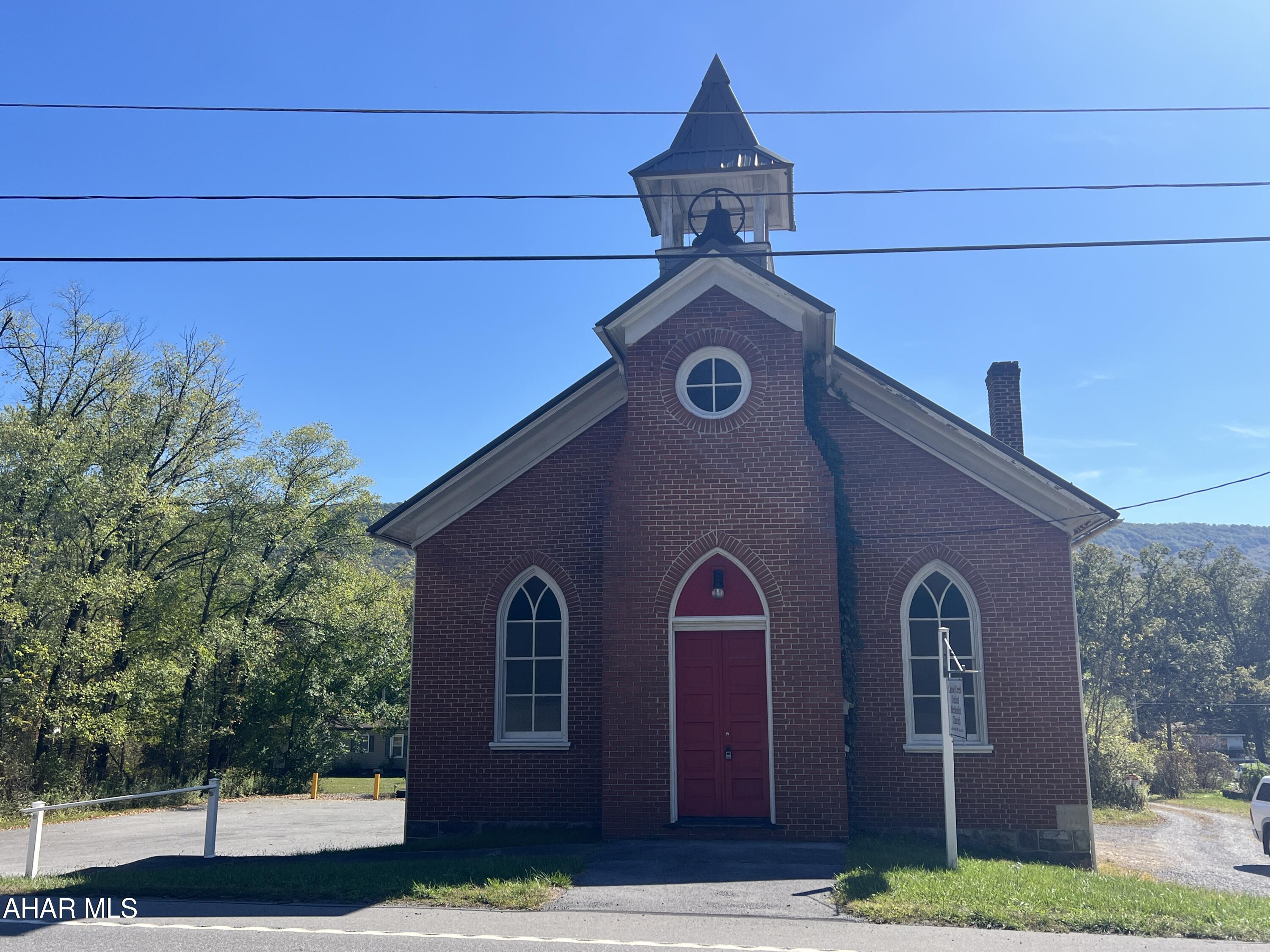 Canoe Creek - Commercial Sale