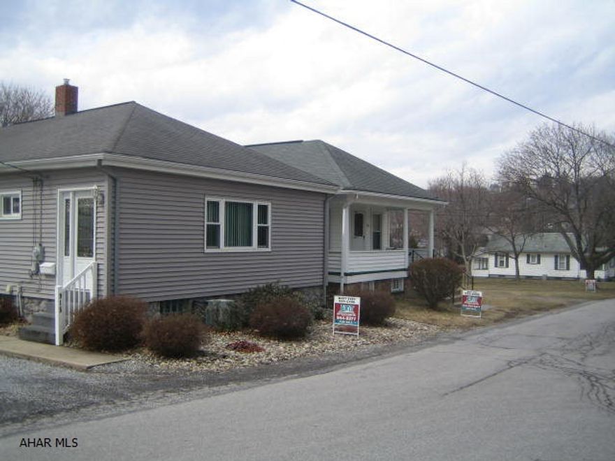 Commercial corner tract in Pleasant Valley area. Fronts on busy Valley View Boulevard and zoned Highway Business for many commercial possibilities. Consists of 2 nice 1 story ranch homes with 2 garages and additional building lots. Close to I99, Logan Valley Mall and Logan Towne Center.