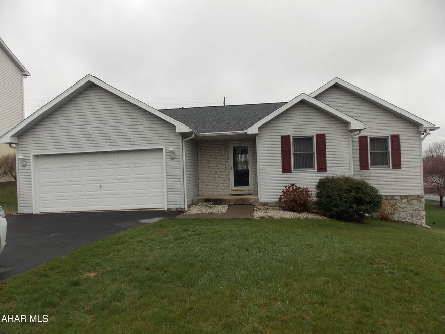 Looking for simple living all on one floor, welcome to this ranch home on  Edinboro Dr in Altoona.  This 3BR/2BA home has a welcoming foyer that leads directly into the lovely living room with a large window that brings in lots of natural light. Off to your left you will find a large dining room that is open to the kitchen and also walks out to the covered porch. The laundry with a new washer and dryer are also right off of the kitchen which makes laundry day so easy.  For privacy  and quiet the  bedrooms are on the opposite side of the house.  The master bedroom has it's own bath and a  large walk in closet. The other 2 bedrooms share the hall bath. The 2 car attached garage is conveniently located right off of the kitchen for easy unloading of the groceries.
The walkout basement is an enormous open slate which will allow the new owner to make it whatever they want it to be.  A theater room, a huge family room or an entertainment area for the kids.  What ever it becomes  there will still be plenty of storage. 
This home is in such a nice neighborhood and a great place to raise a family or live out your golden years.
Don't wait on this one, ranch homes like this don't come on the market that often.