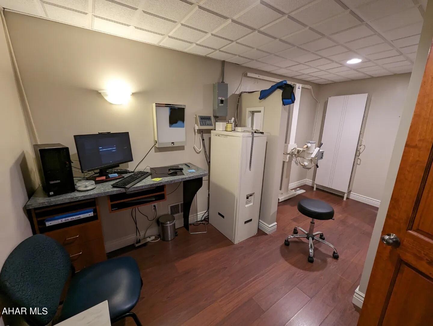 None - Commercial Lease