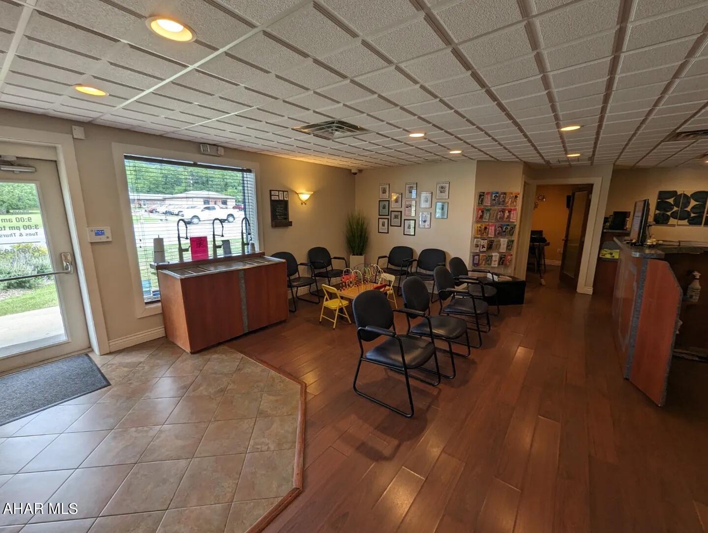 None - Commercial Lease