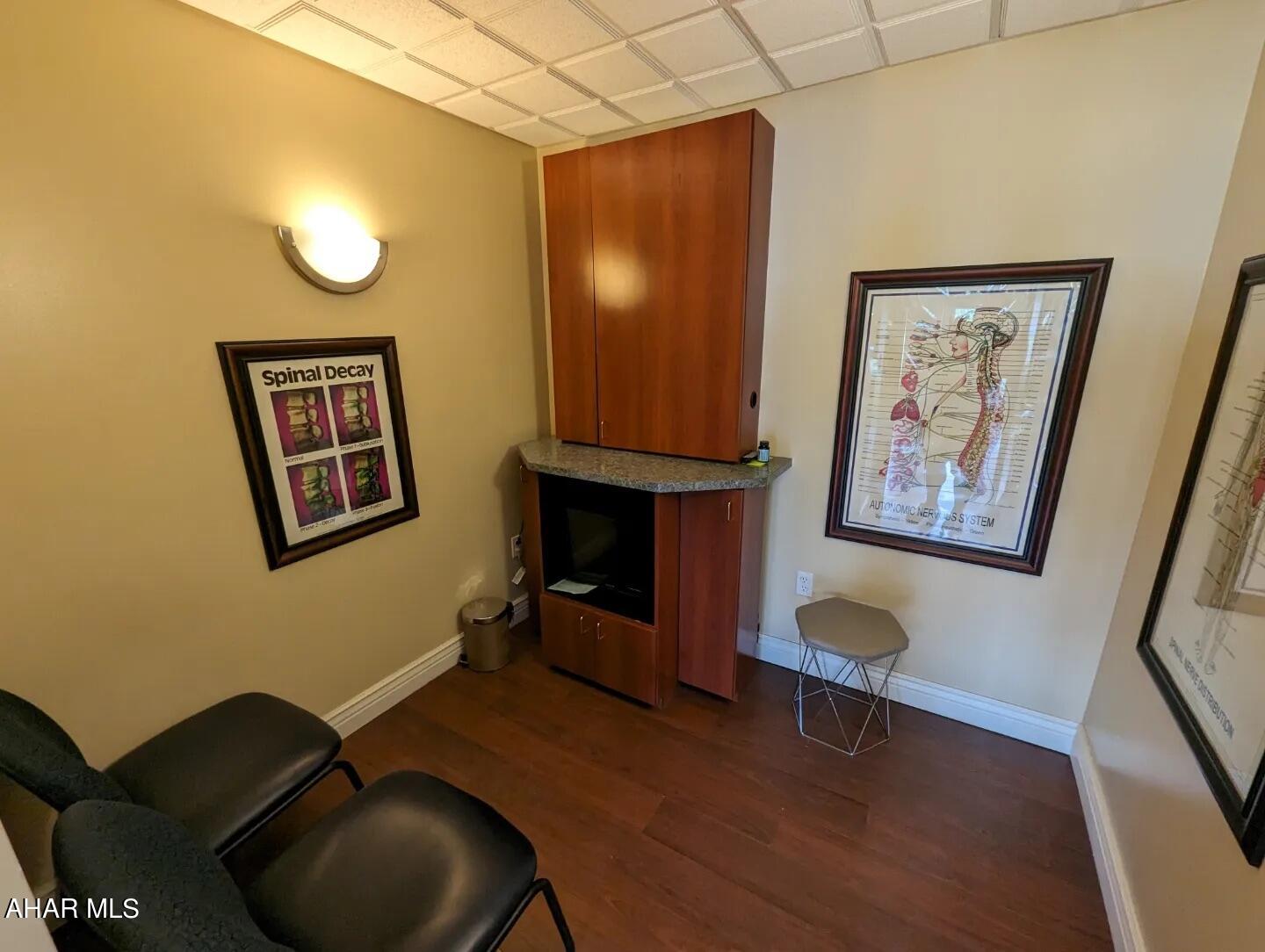 None - Commercial Lease