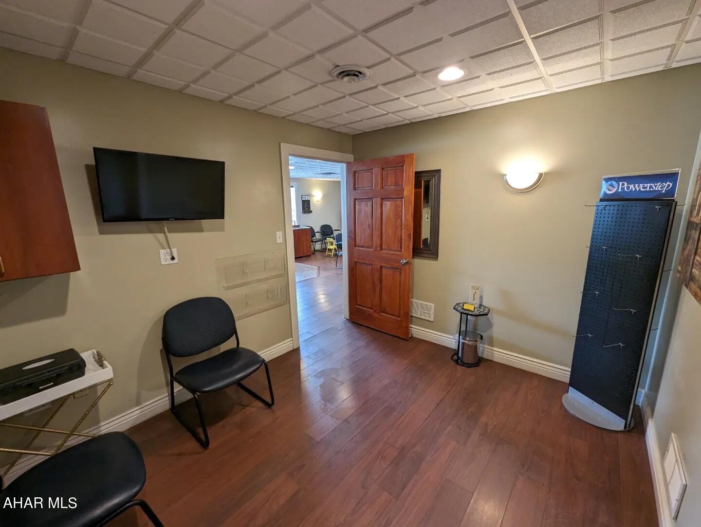 None - Commercial Lease