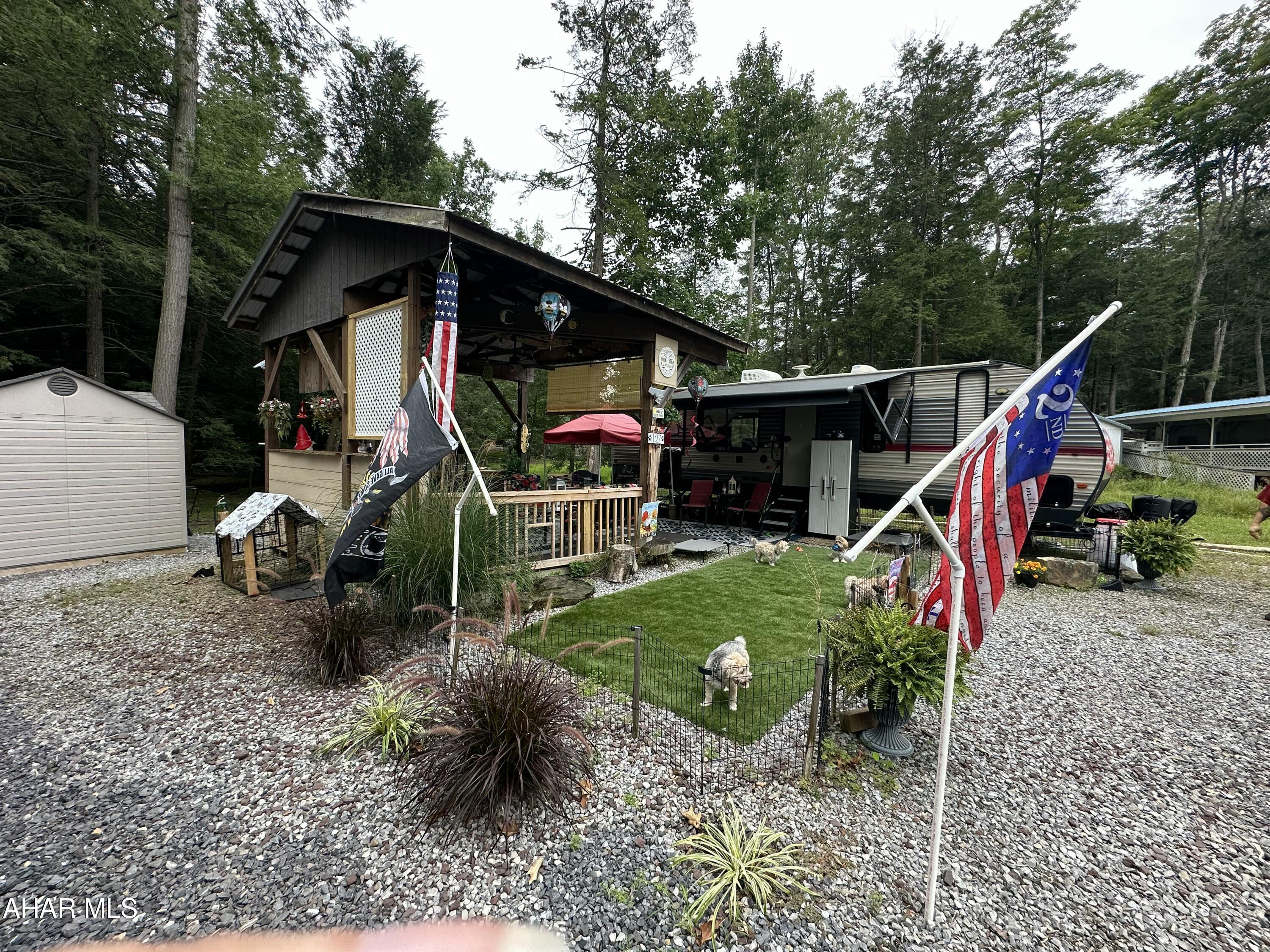 Glendale Yearound - Residential