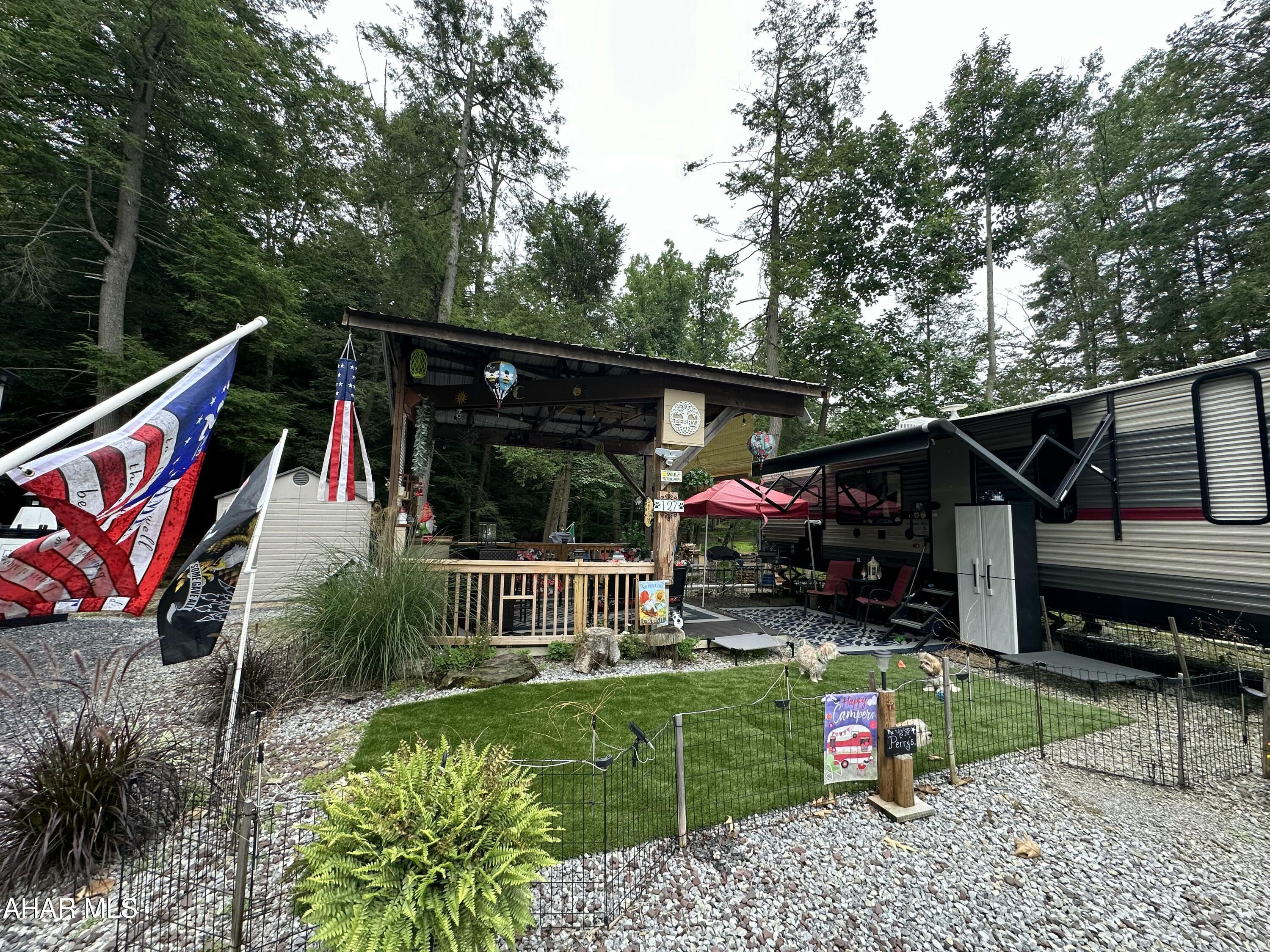 Glendale Yearound - Residential