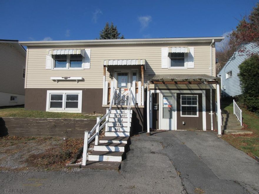 Pleasant Valley bi-level home with large living room, eat-in kitchen (cabinets missing), 3 bedrooms, semi-finished basement, storage shed, nice yard, and located in a great neighborhood. Needs TLC. AS-IS sale. Seller will make no repairs. May qualify for seller financing (Vendee). Asset built prior to 1978 lead based paint potentially exists. Buyer to pay both transfer tax.