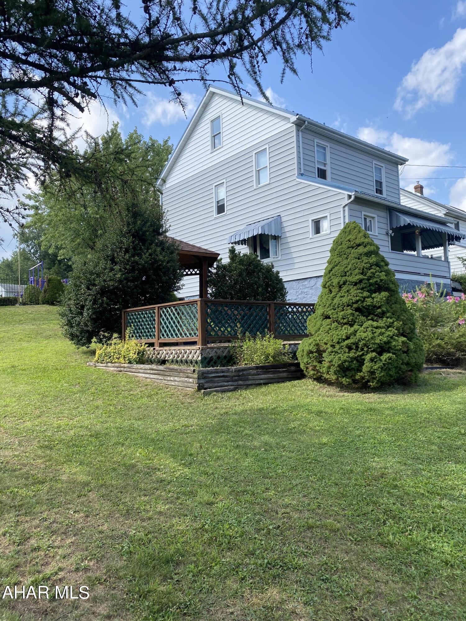 Juniata - Residential