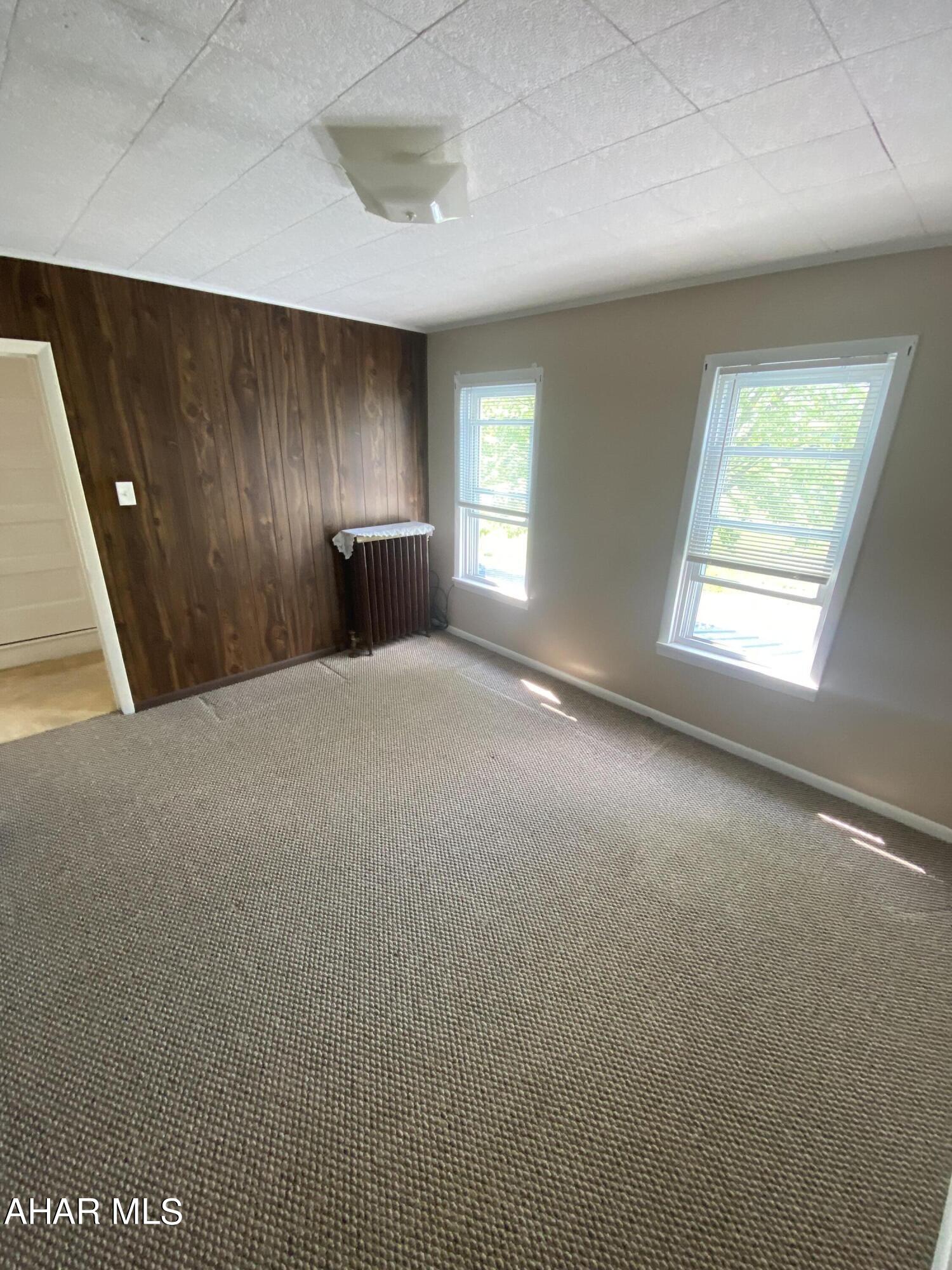 Juniata - Residential