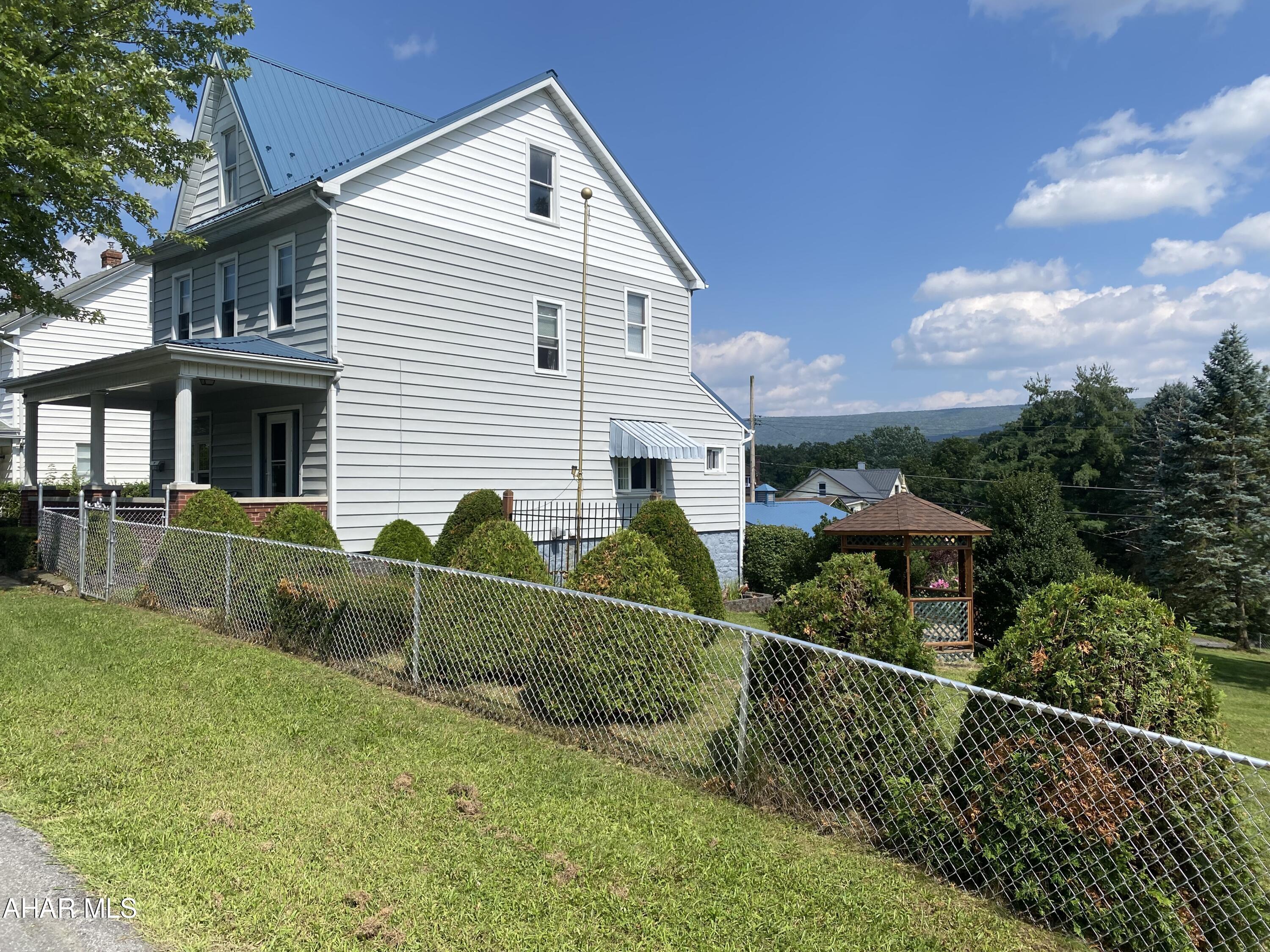 Juniata - Residential