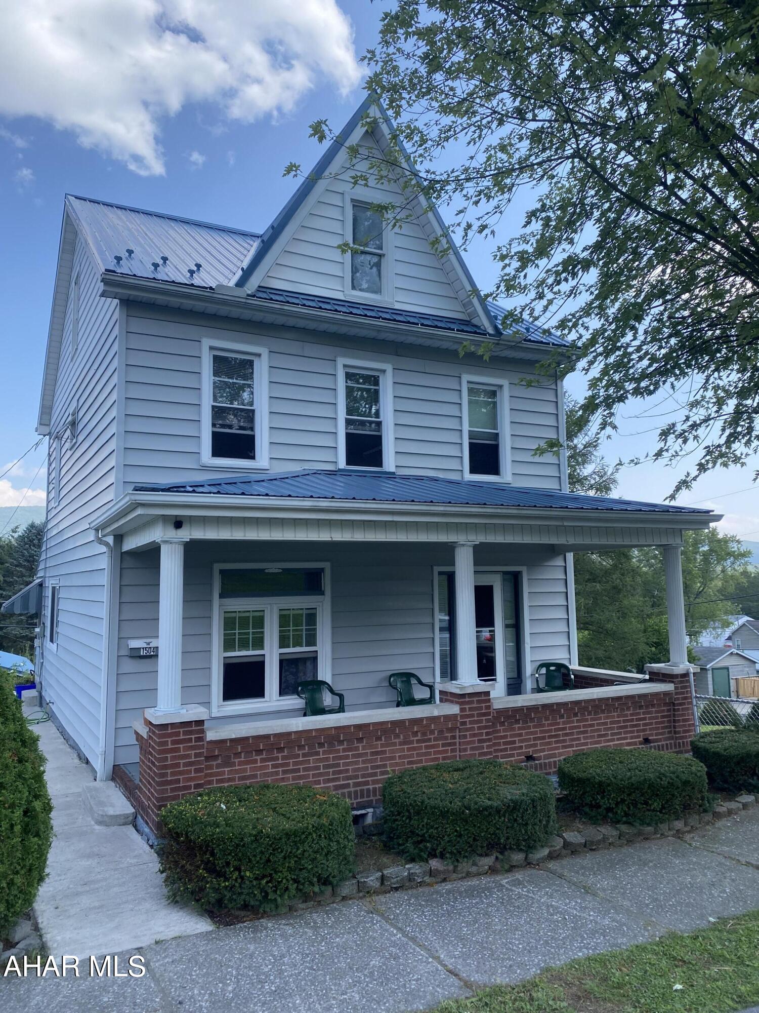 Juniata - Residential