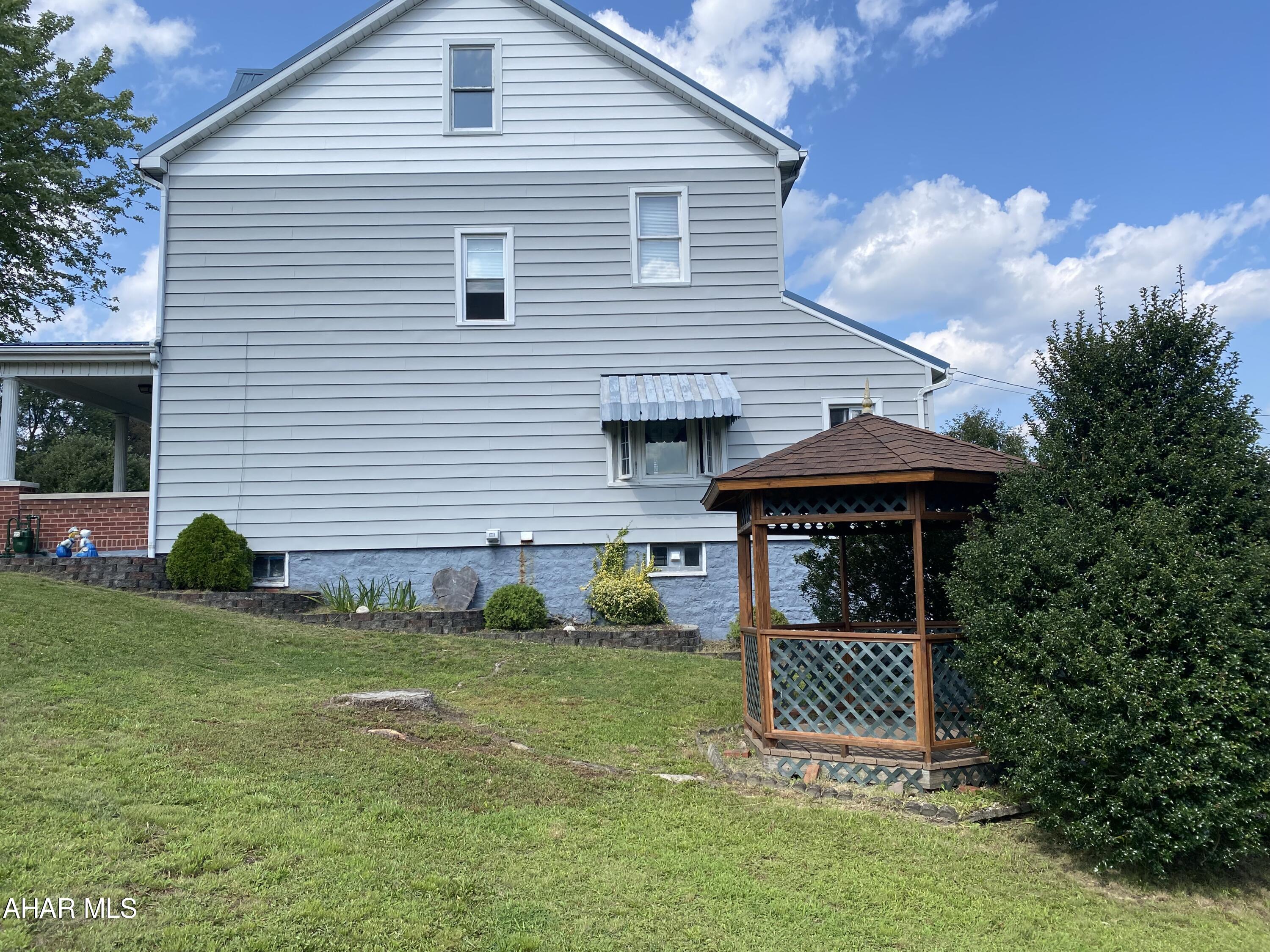 Juniata - Residential