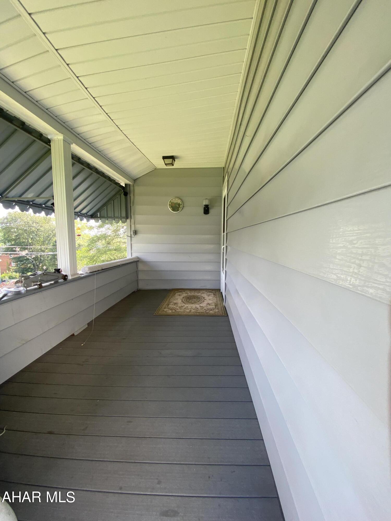 Juniata - Residential