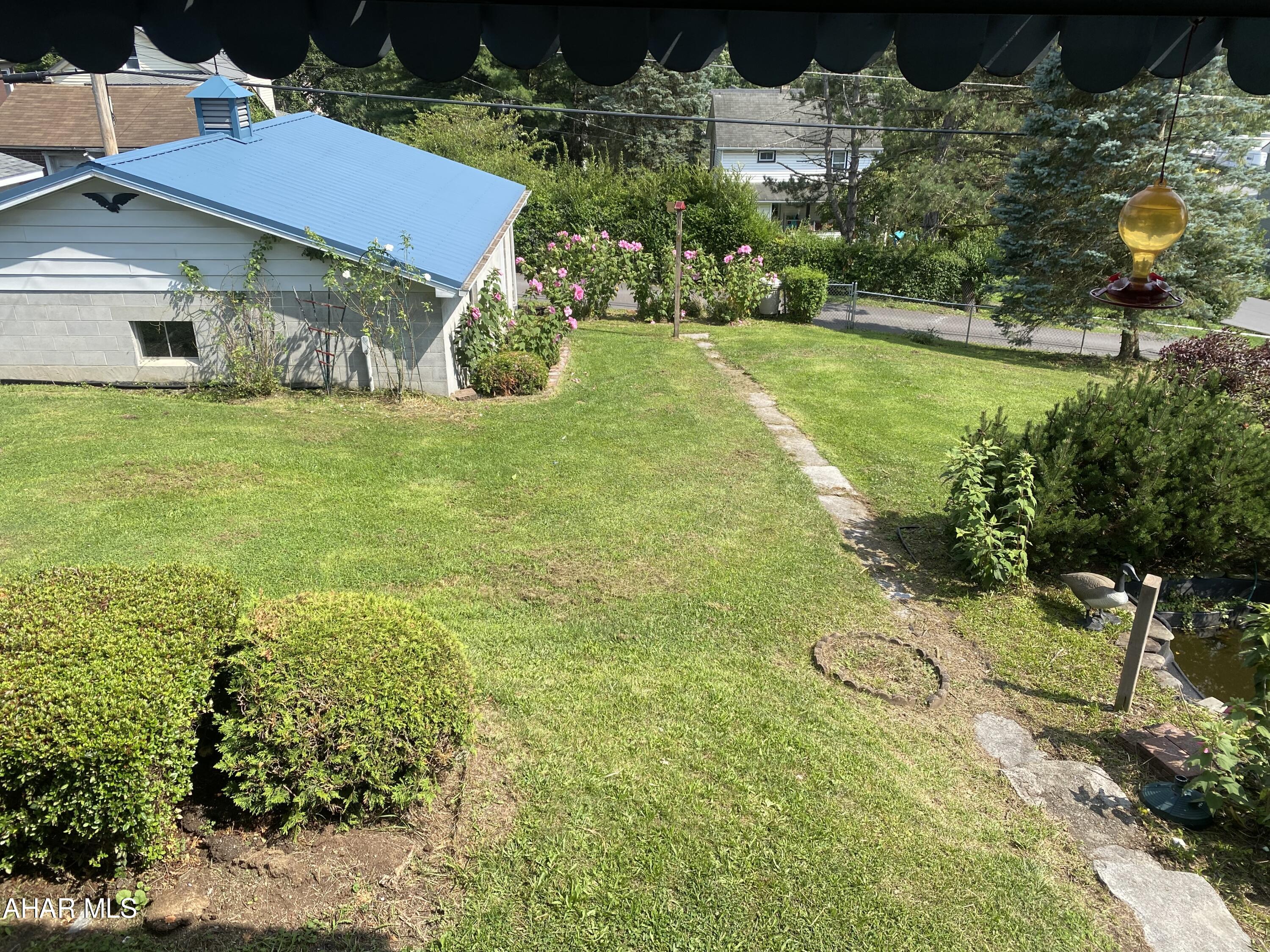 Juniata - Residential