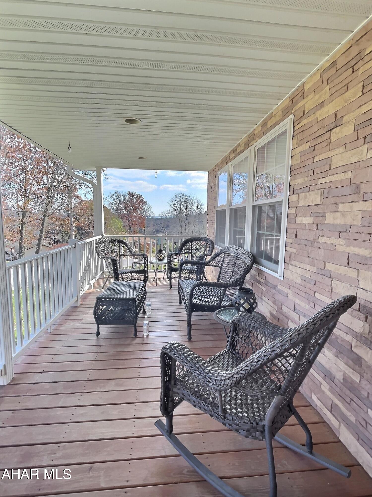 Crestwood - Residential