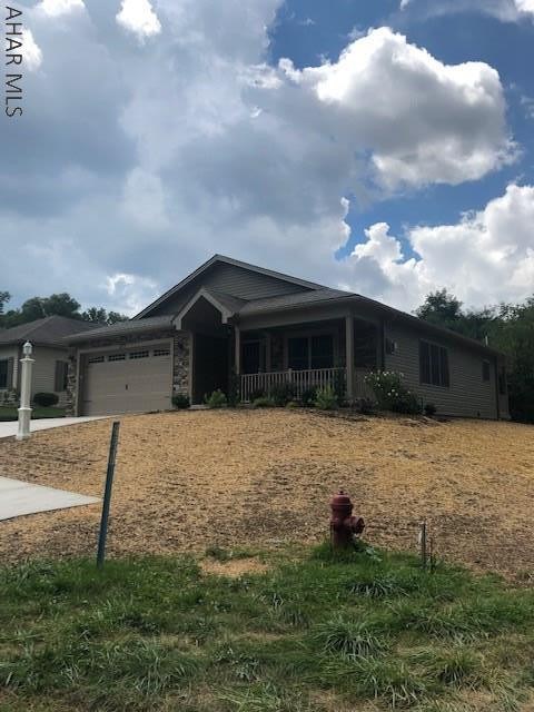 Church Hill Manor - Residential