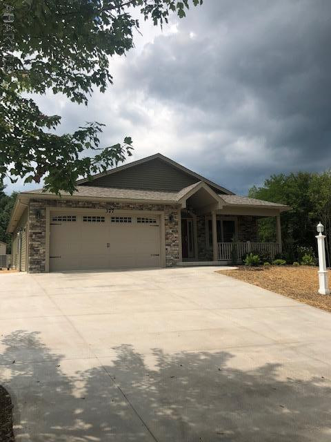 Church Hill Manor - Residential