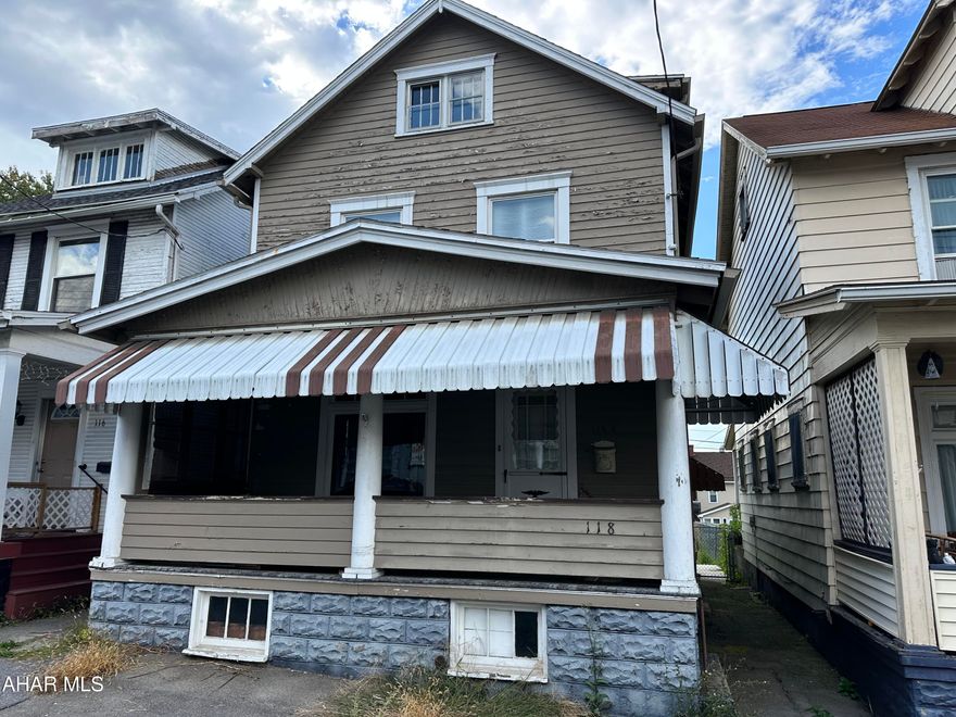 East End area is home to this 3 bedroom, 1 bath home, Close to shopping. This home has off street parking. The main floor has a living room, dining room and kitchen with access to the rear yard. The exterior is painted wood siding that needs a fresh coat of paint. The covered front porch is a great place to relax.