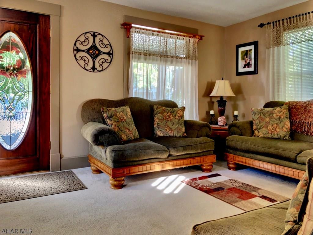 Llyswen - Residential