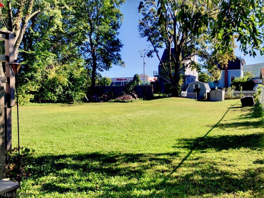 Llyswen - Residential