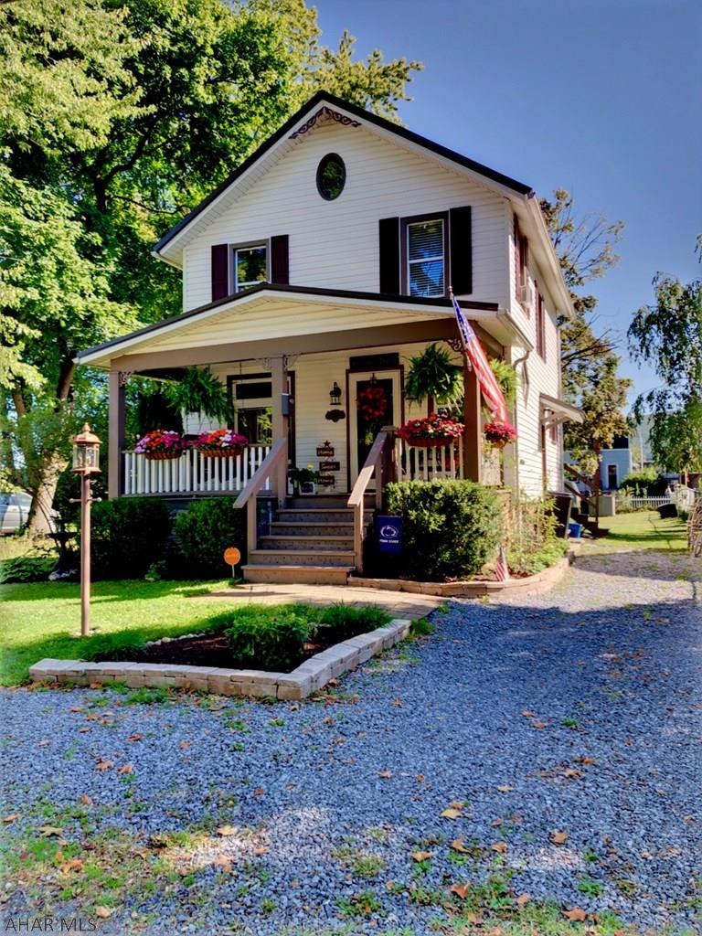 Llyswen - Residential