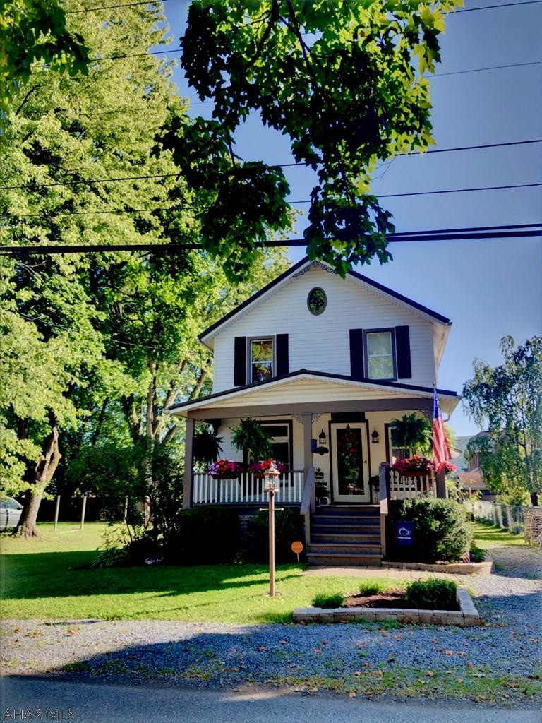 Llyswen - Residential