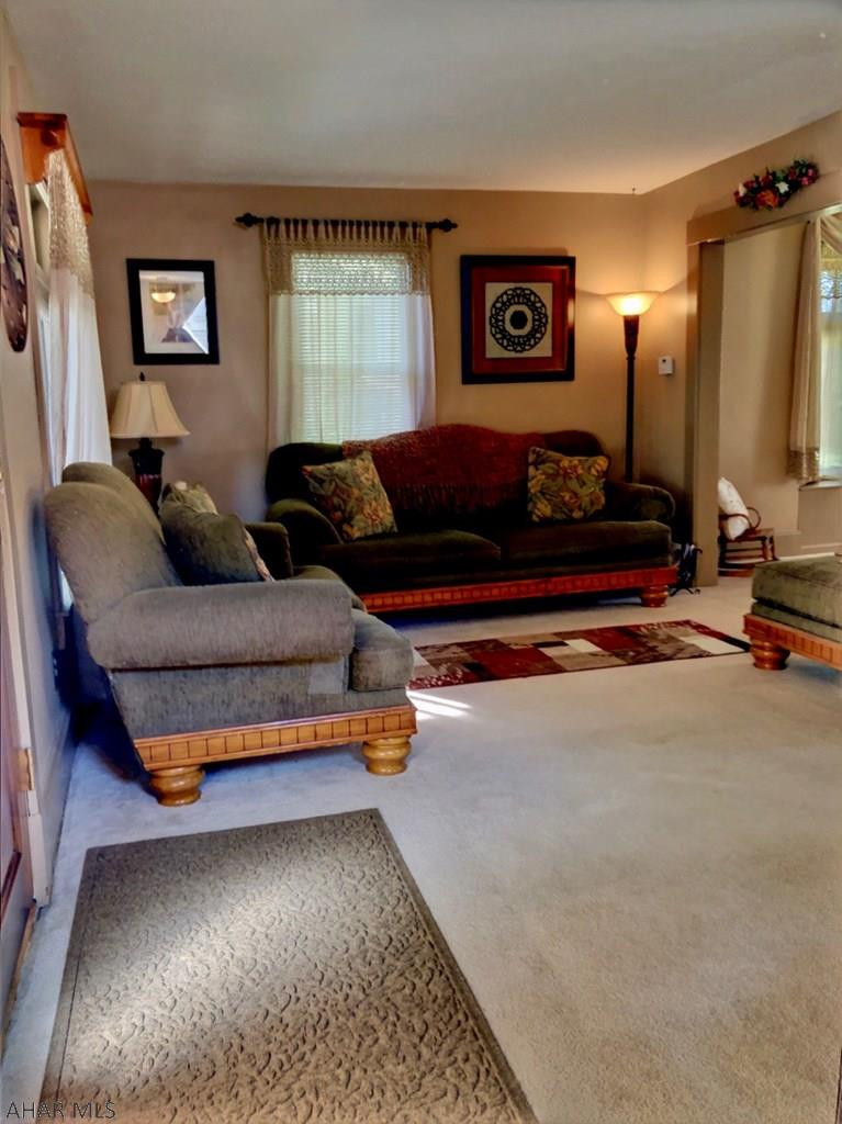 Llyswen - Residential