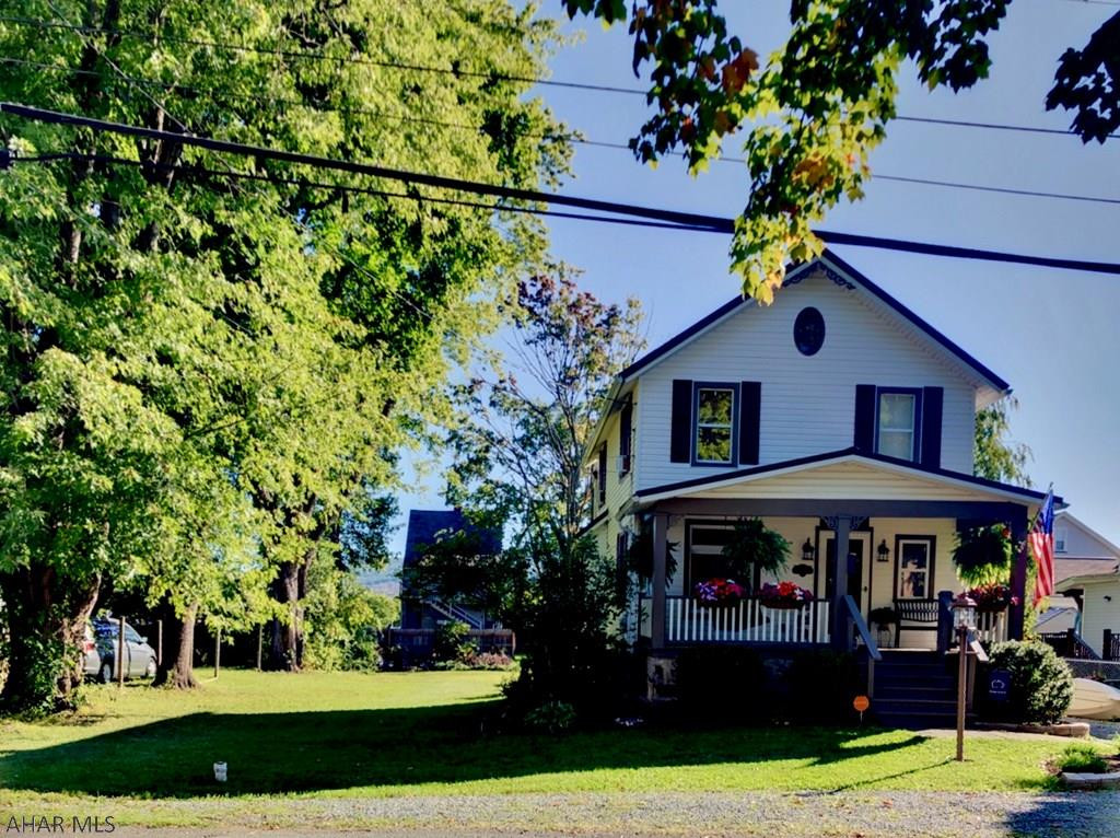 Llyswen - Residential