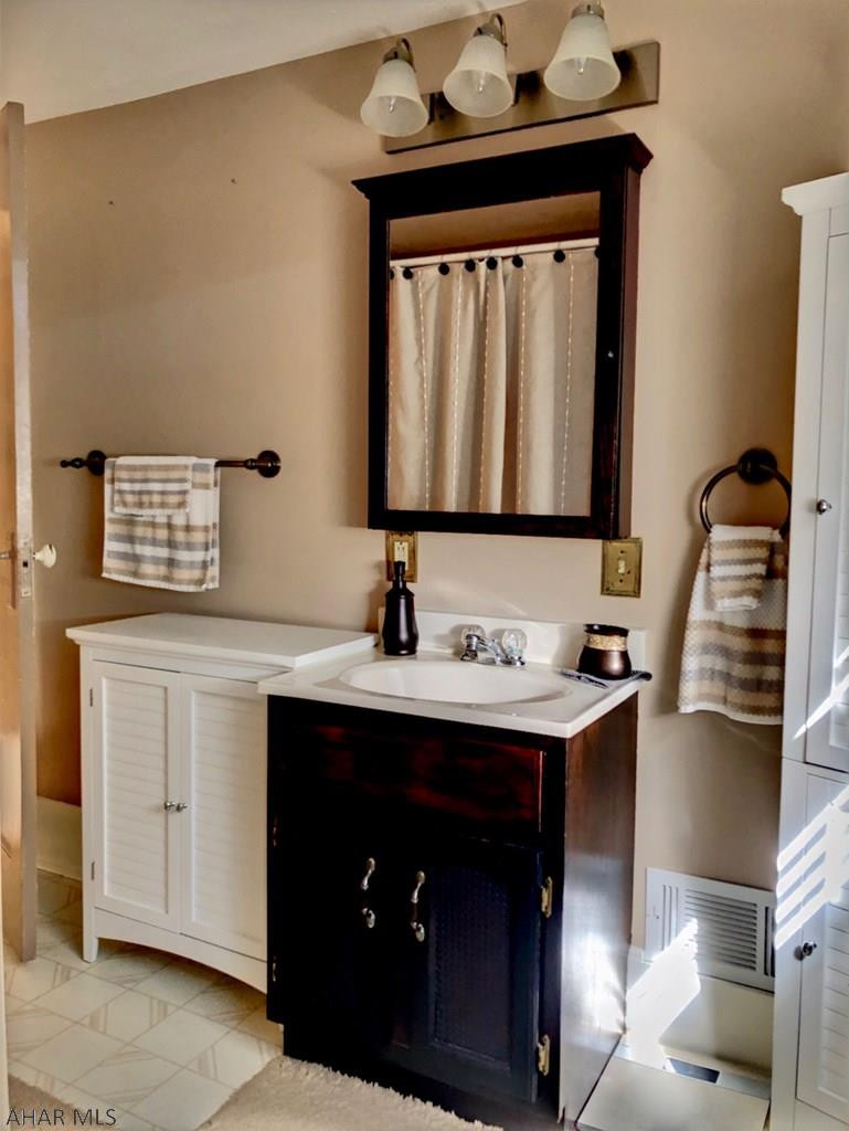 Llyswen - Residential