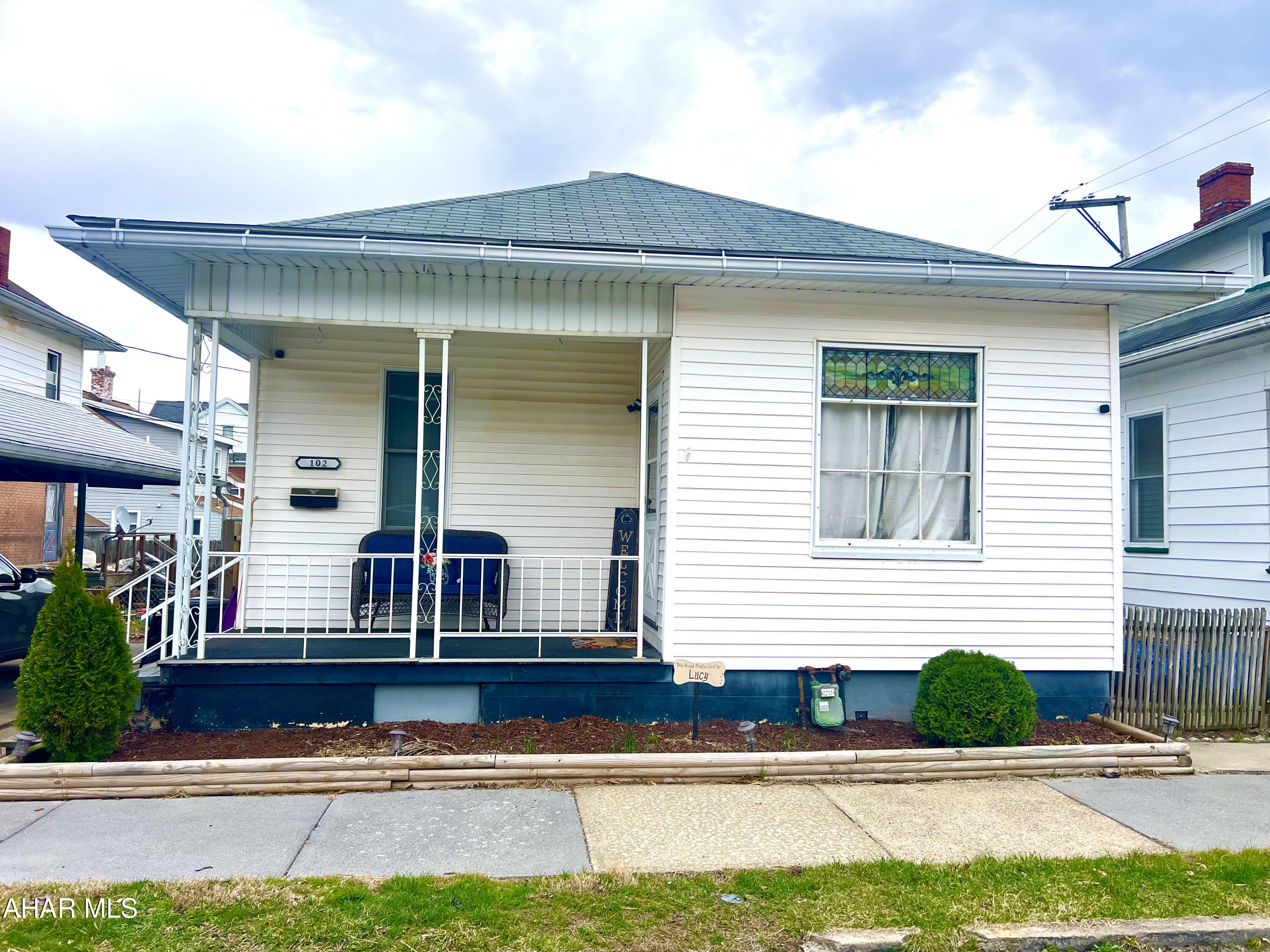 Unknown - Residential