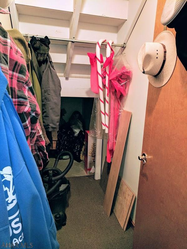 Lakewood Manor - Residential