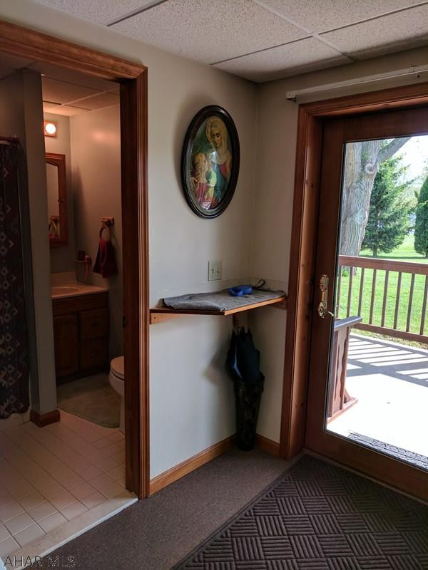 Lakewood Manor - Residential