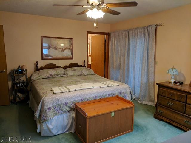 Lakewood Manor - Residential