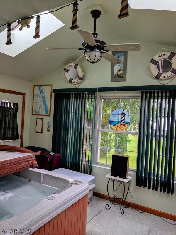 Lakewood Manor - Residential