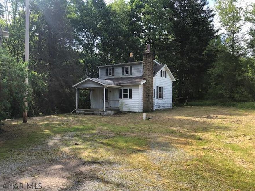 Due to the condition, the property may have health/safety risk(s). Prior to entry /access, all parties must sign a Hold Harmless Agreement and the property may only be shown by appointment. Disclosures: Property was built prior to 1978 and lead based paint potentially exits. This property may qualify for Seller Financing (Vendee)