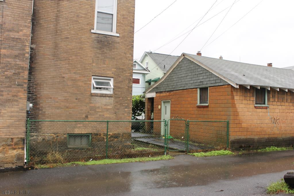 Unknown - Residential