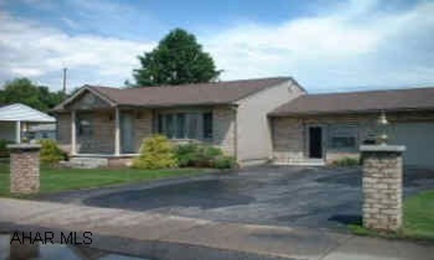 Beautifully remodeled home with pretty oak kitchen, 3BR, 2.75 baths, family room, 3 Season Room, huge living room, PLUS finished basement with wet bar. Hardwood  & ceramic floors. Seller is a Real Estate Agent.