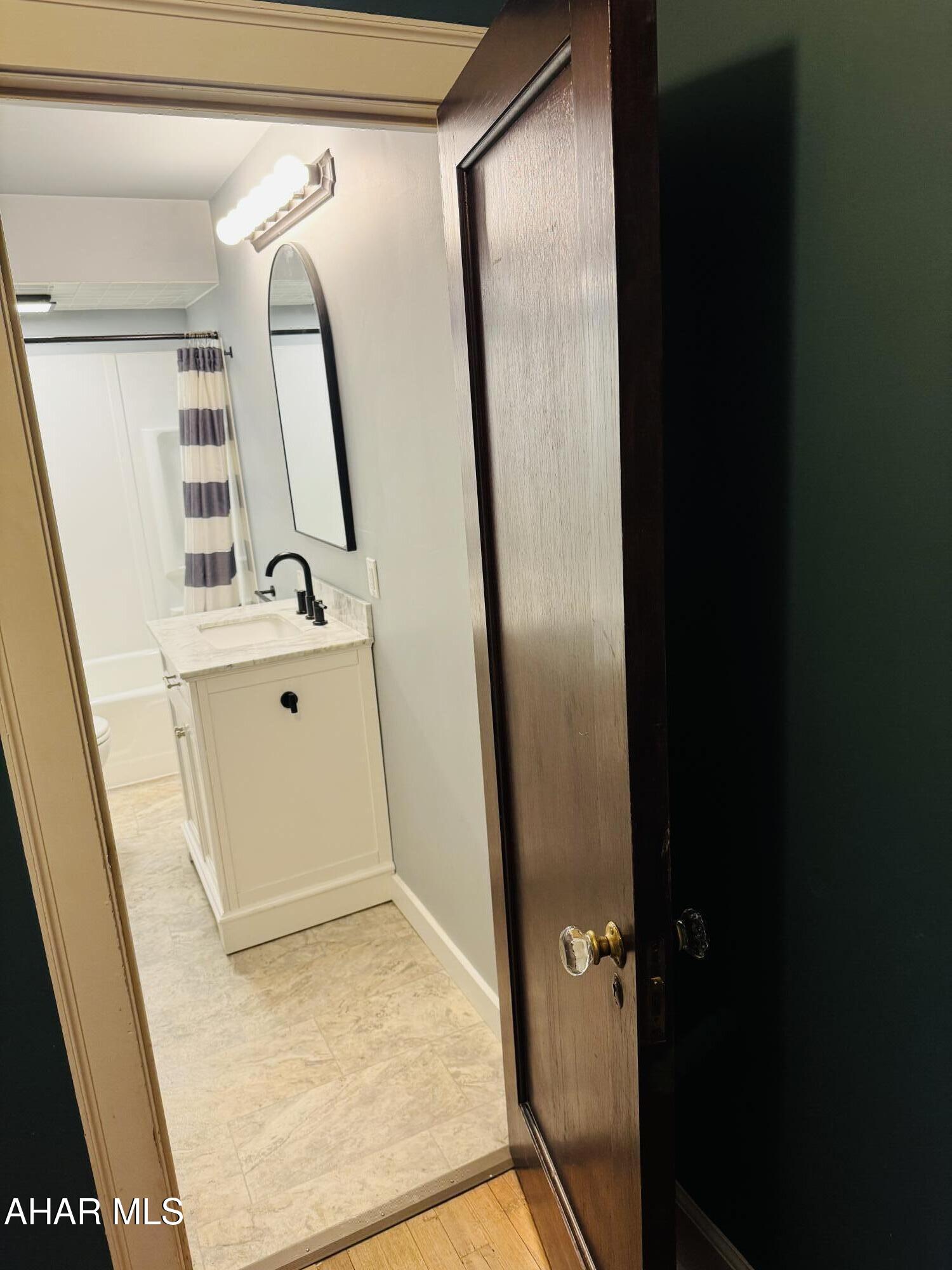 Calvert Hills - Residential