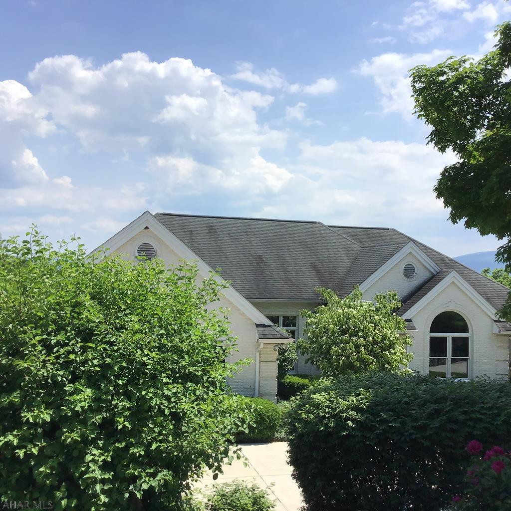 Hickory Hills - Residential